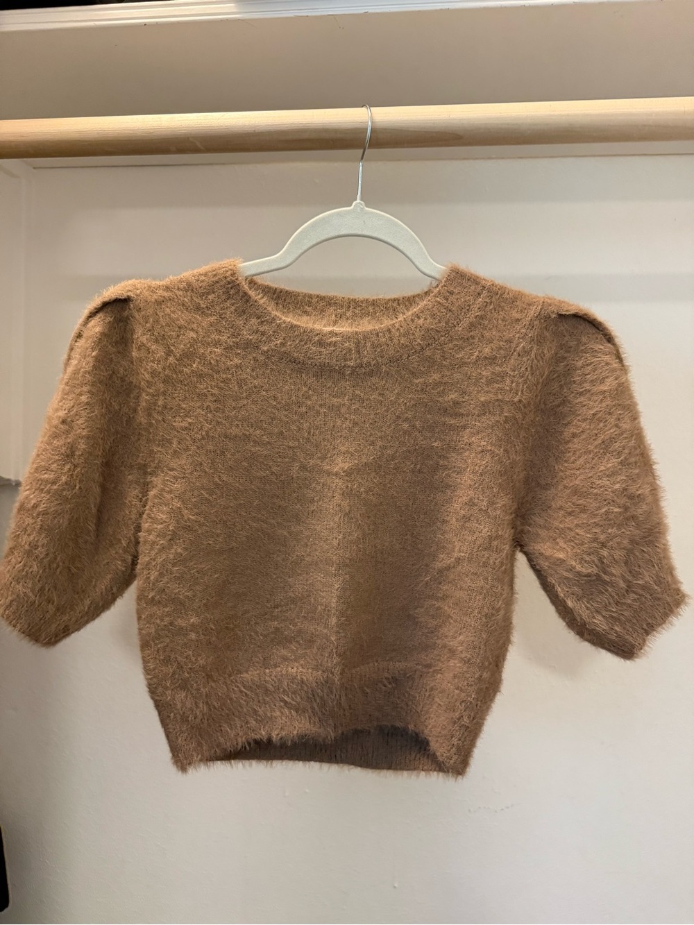 Fuzzy Short Puff-Sleeve Crop Top - Camel